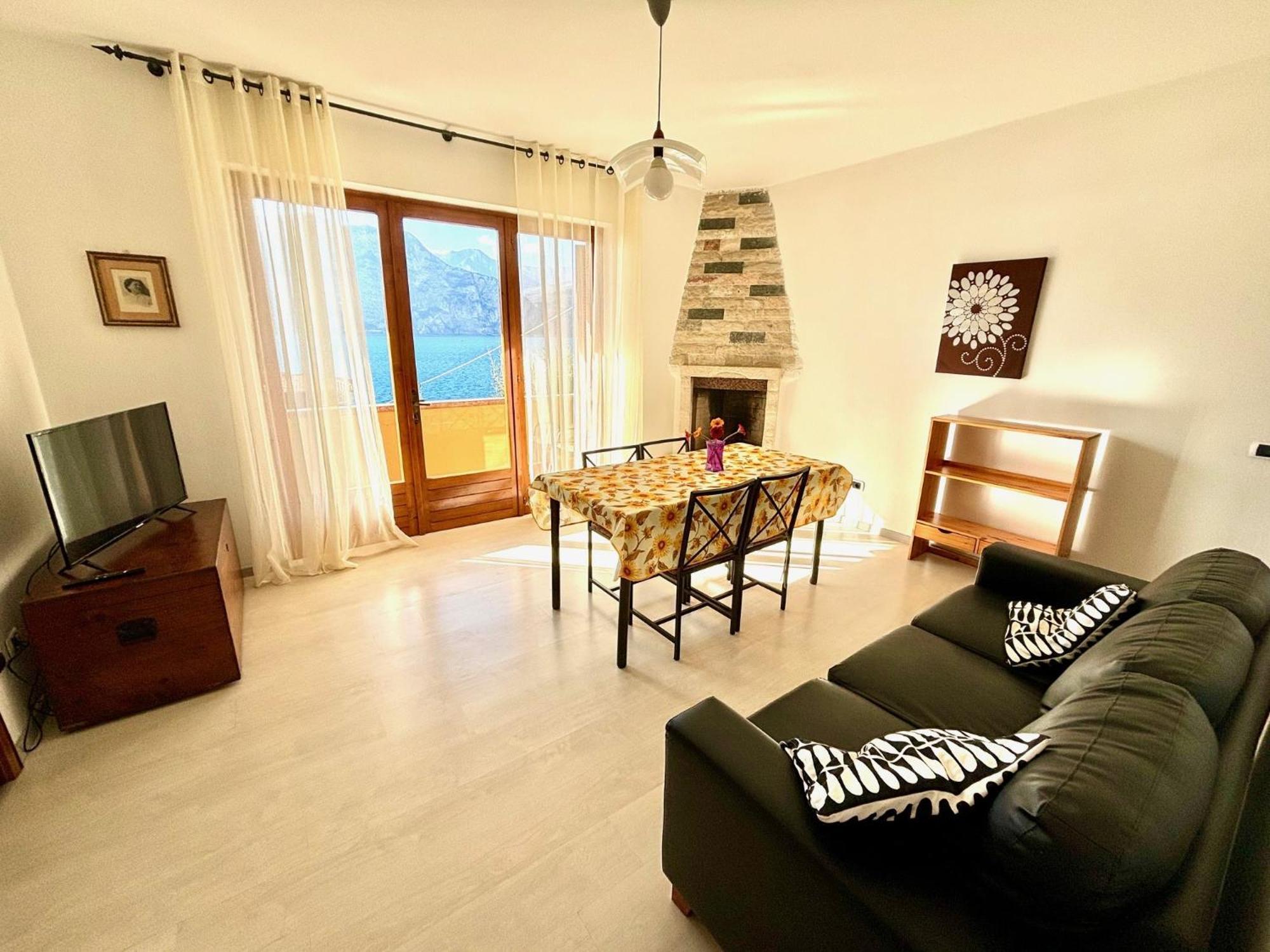 Casa Edda Διαμέρισμα Brenzone sul Garda Εξωτερικό φωτογραφία
